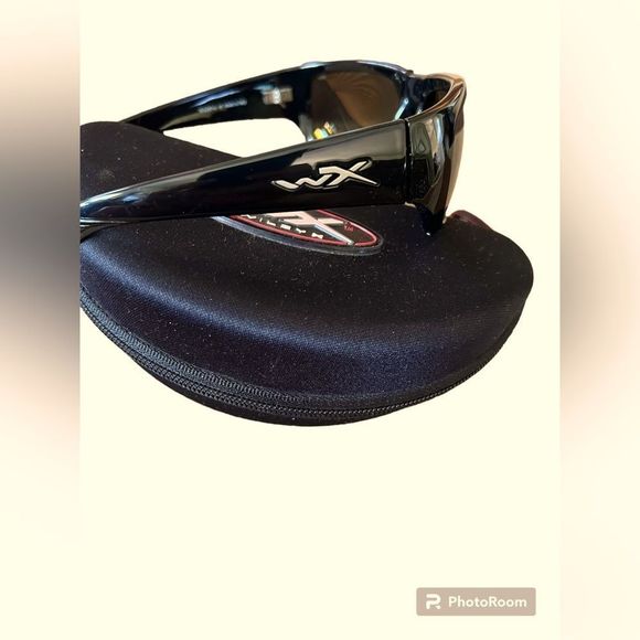 Wiley X Polarized Sunglasses black/black - Picture 2 of 7